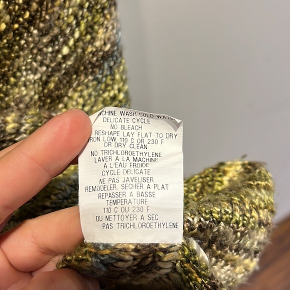 Top - Picture 8 of 8